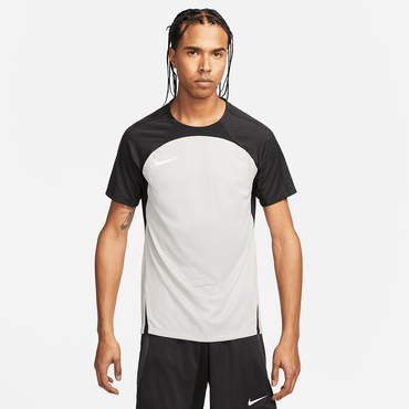 Dri-FIT Strike 3 Men's Short-Sleeve Jersey