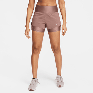 Short de course à pied Dri-FIT Swift pour femmes, taille moyenne 3", 2 en 1, avec poches